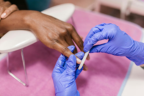 Advertise your nail care business to local Airdrie area customers.