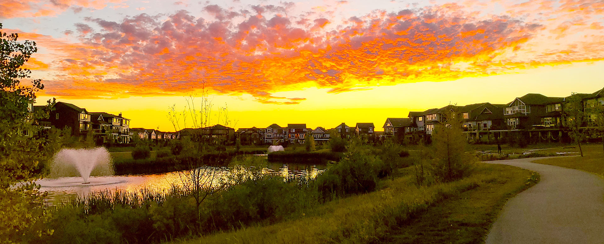 Connect with consumers of your Airdrie and Rocky View County products and services.